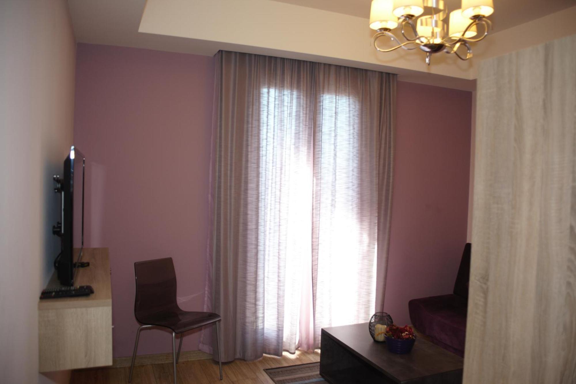 Hotello Guest Suites Jounieh Exterior foto