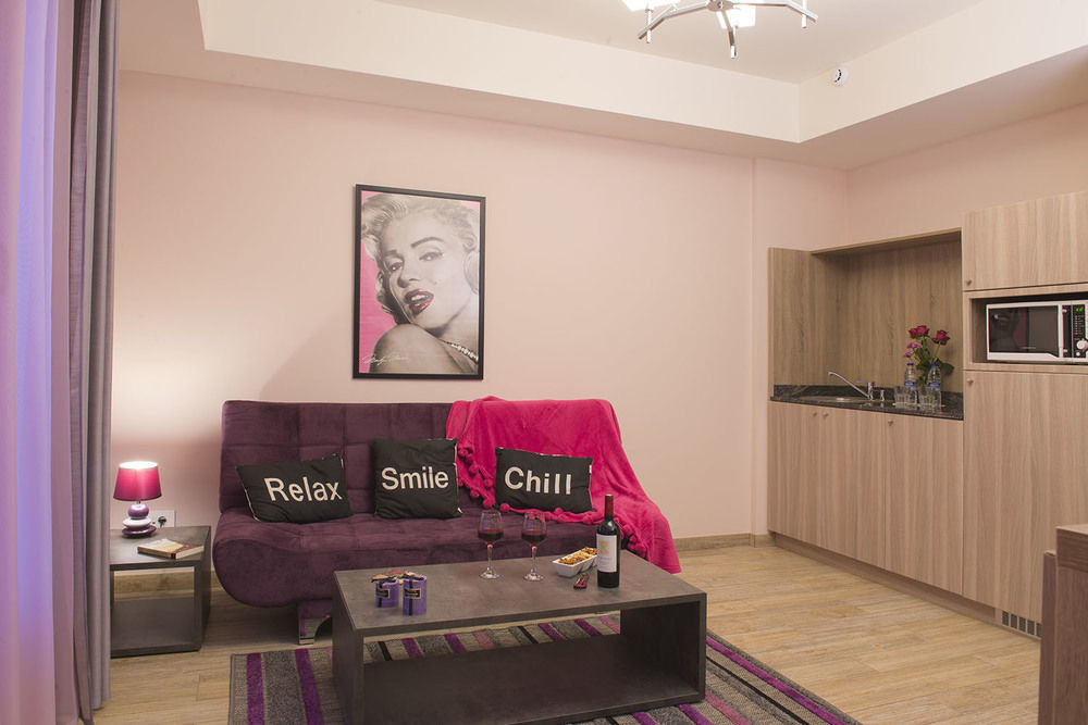 Hotello Guest Suites Jounieh Exterior foto