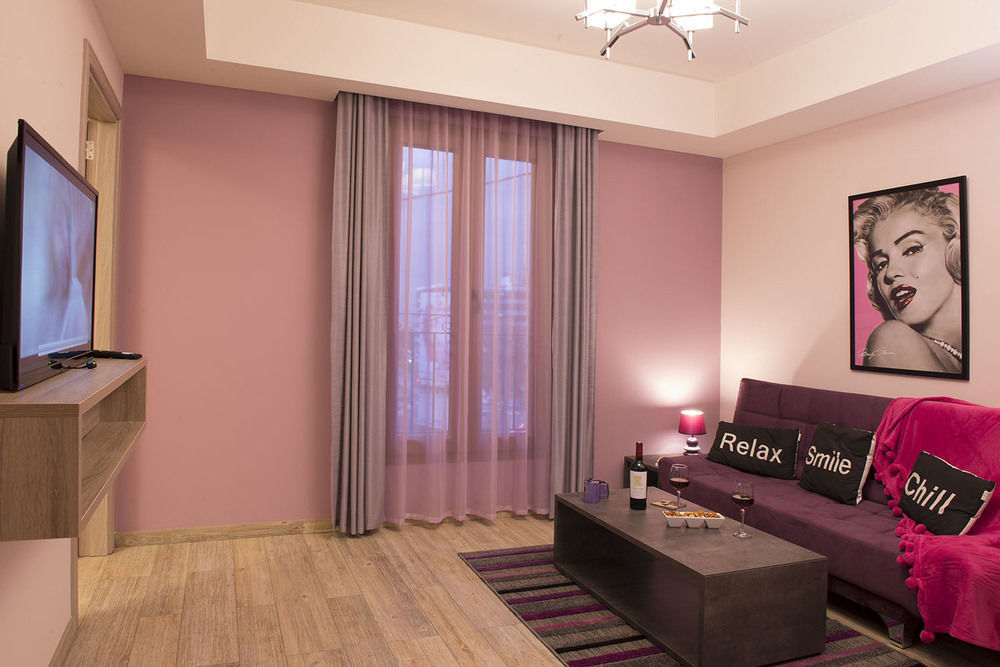 Hotello Guest Suites Jounieh Exterior foto
